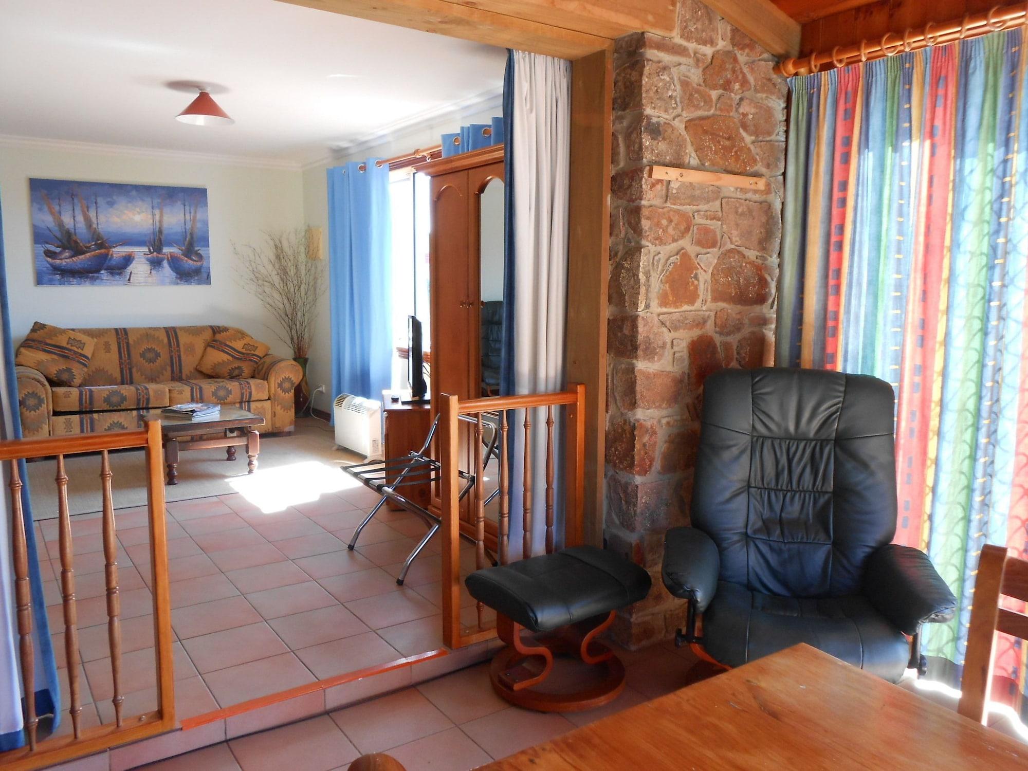 The Penguin Room - Tidelines Of Bicheno Dış mekan fotoğraf